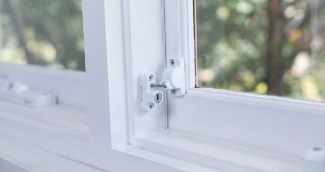 Retractable Metrolite 1