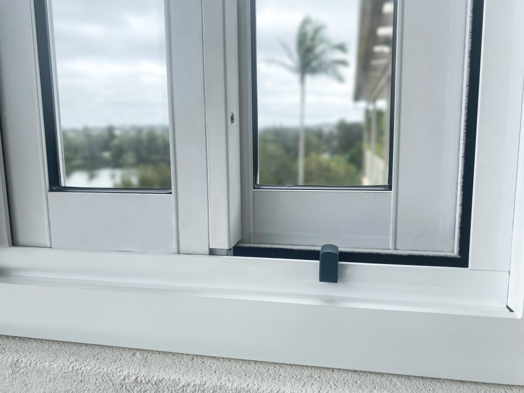 Remsafe Stop Lock Permanent Window Restrictor cover 4